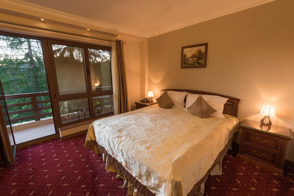 Edelweiss Poiana Hotels Poiana Brasov Quarto foto